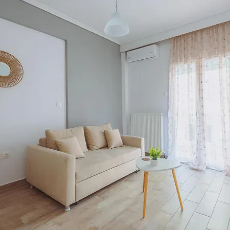 Cozy Hideaway In * 塞萨洛尼基